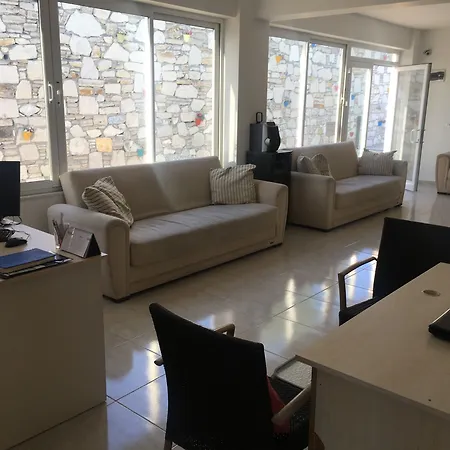ادا كوشاداسيه